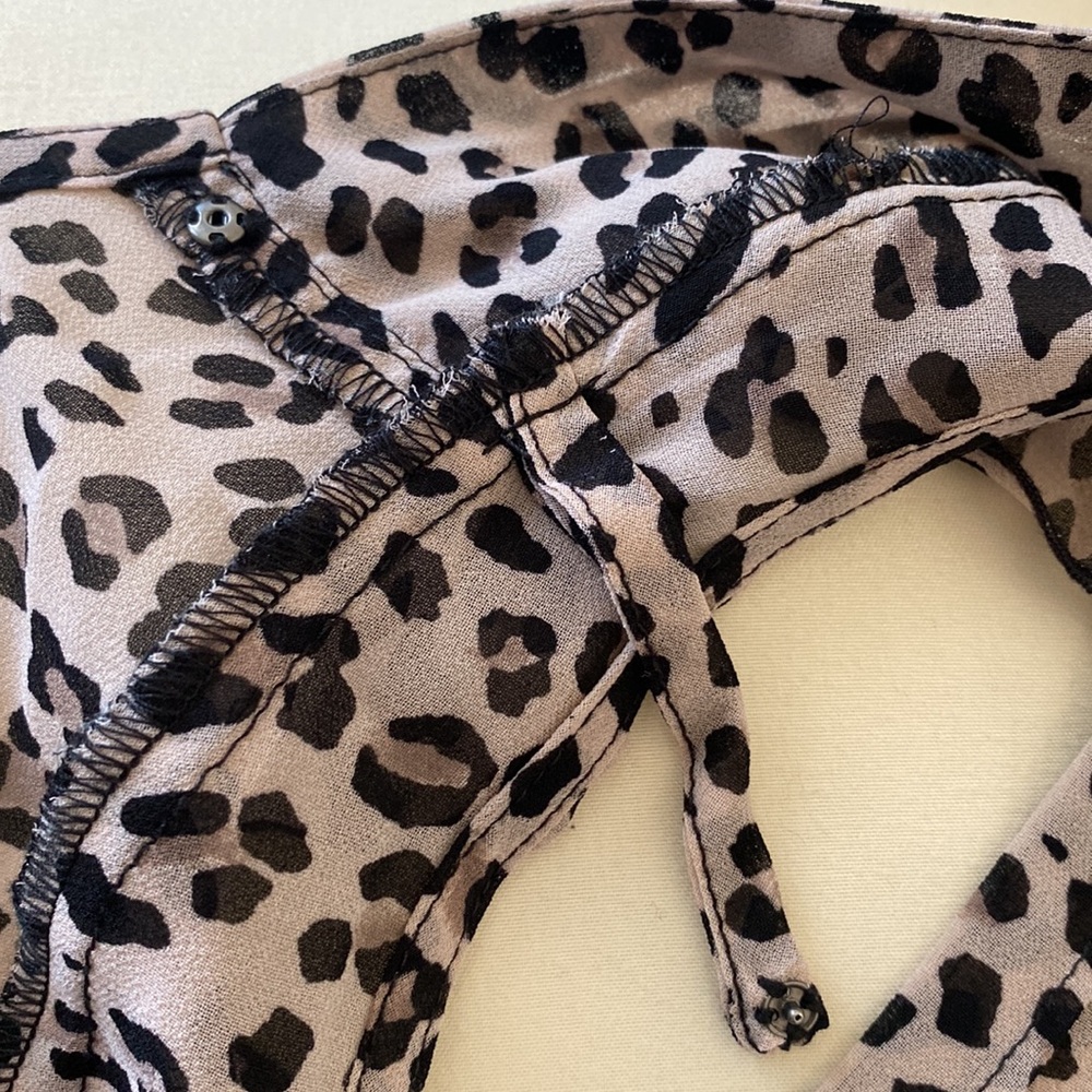 Cabi Leppard Print Tank - Multiple Ways To Wear!! - image 6